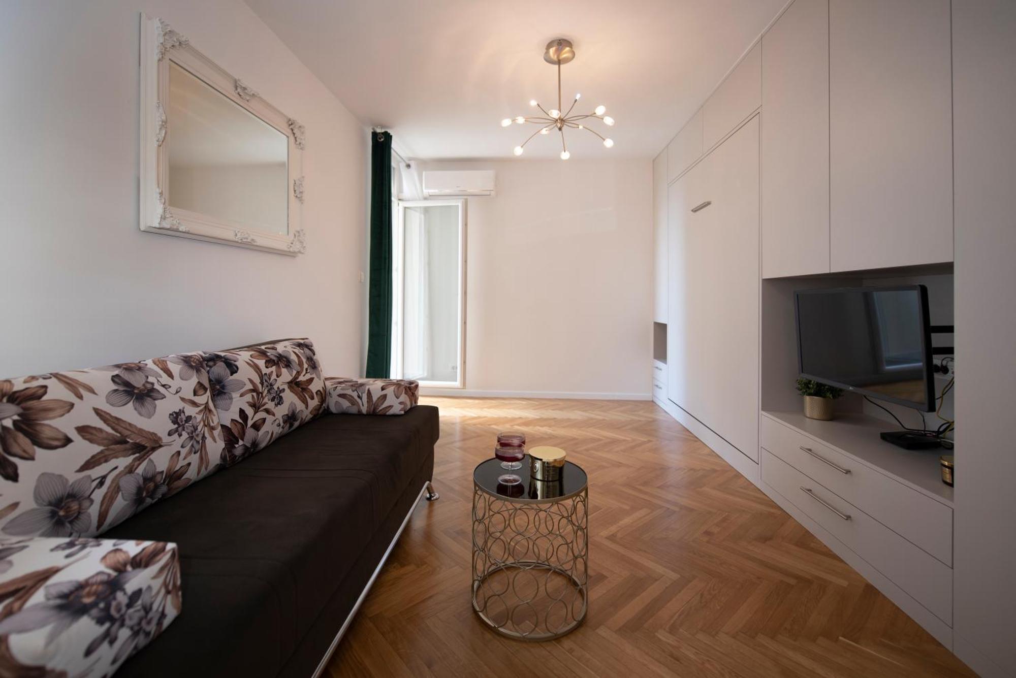 Royal Elegance Apartman Сплит Экстерьер фото