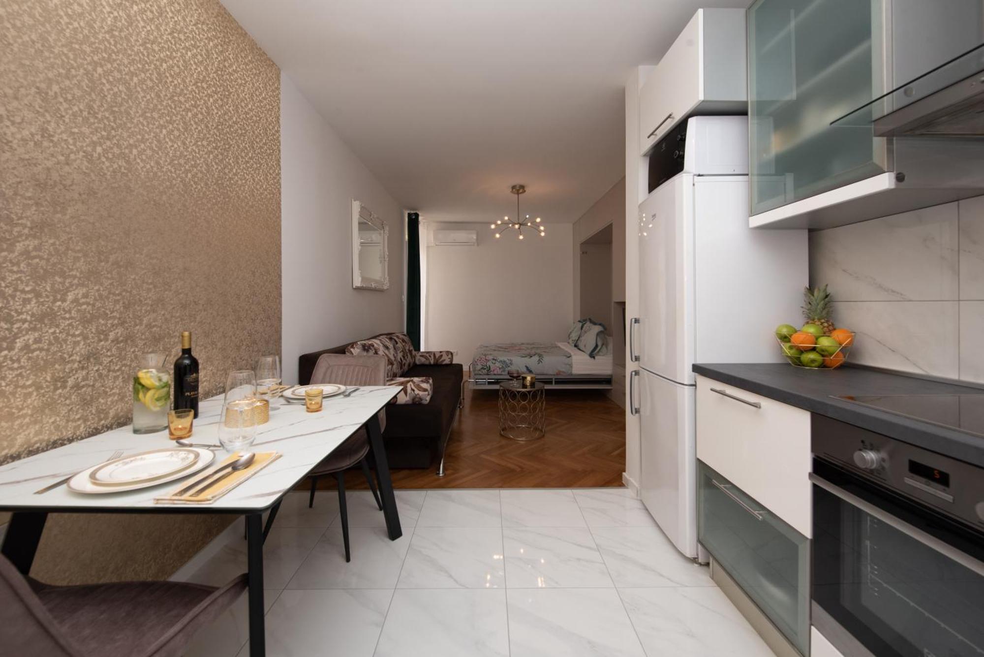 Royal Elegance Apartman Сплит Экстерьер фото